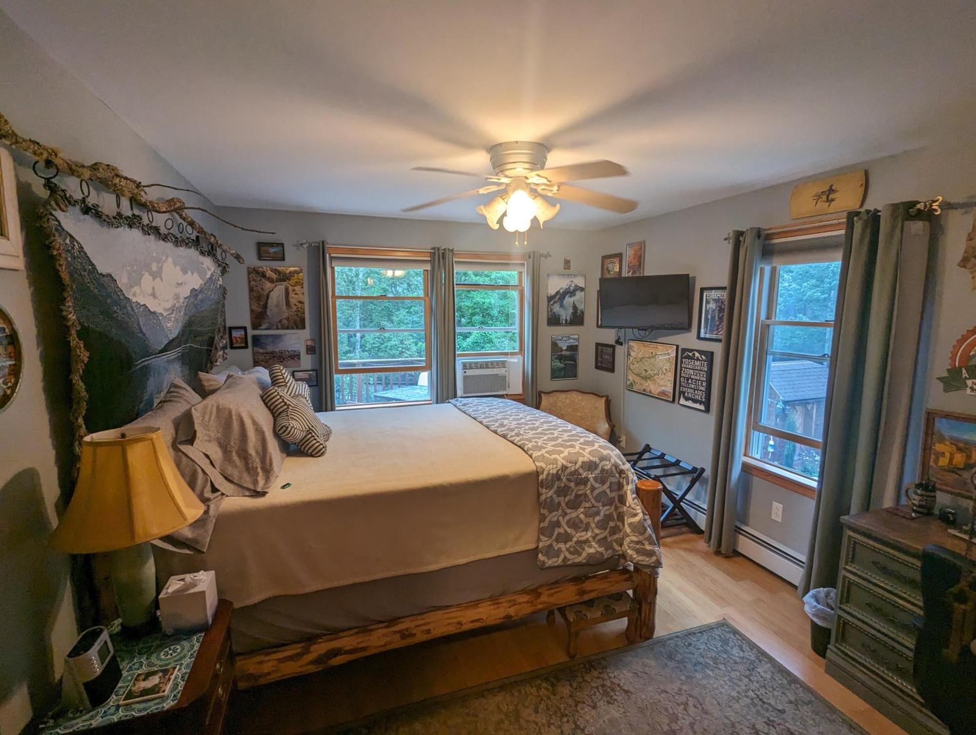 Pond Memories - National Parks Suite - Paddling Included! Surry 외부 사진